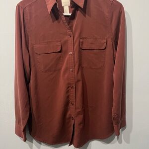 Chico's Men's Casual Button Down in Rich Brown